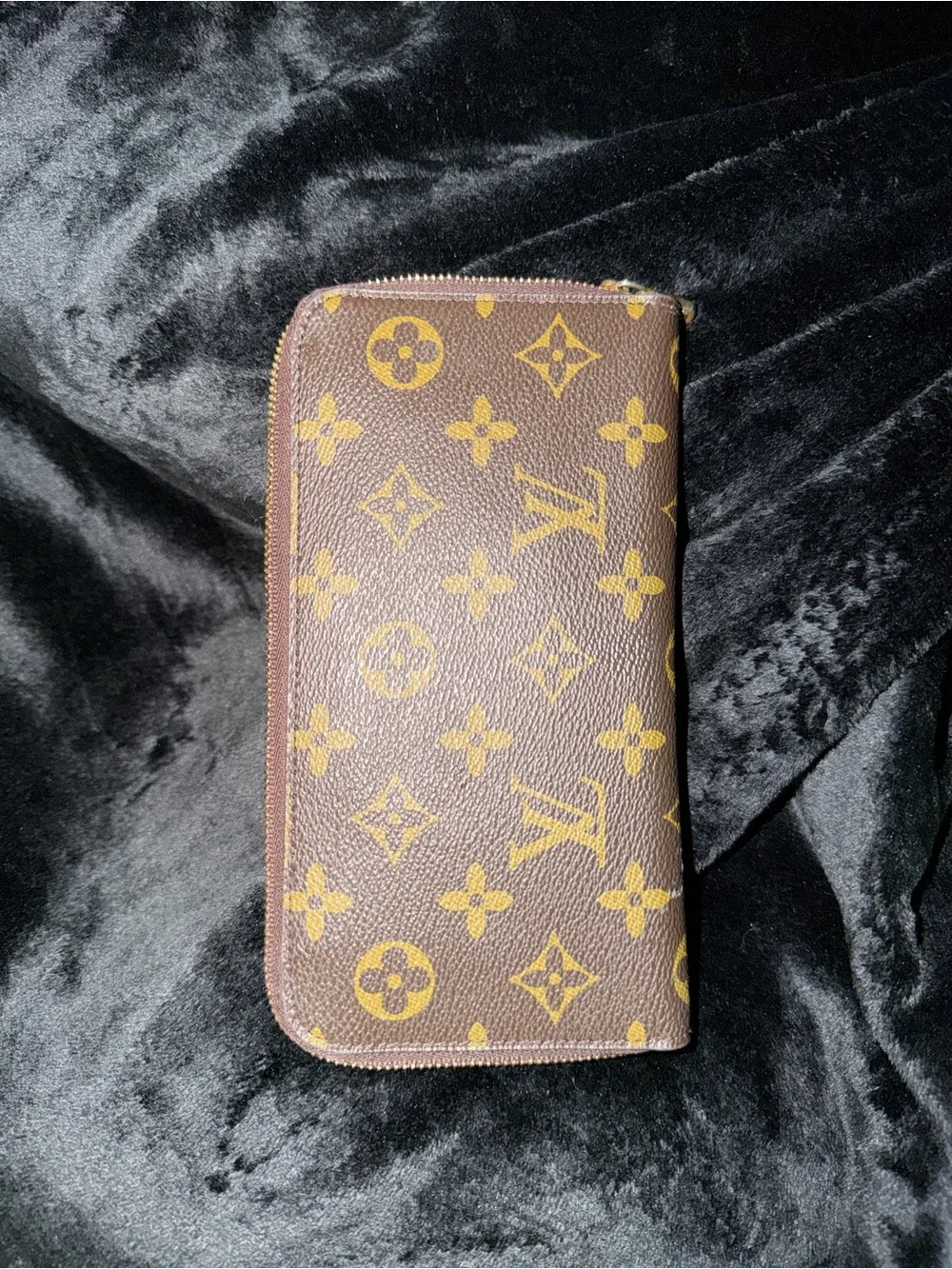 Louis Vuitton Monogram Canvas Zip Card Holder in Brown and Gold